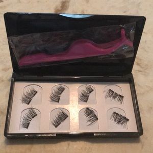 Magnetic false eyelashes